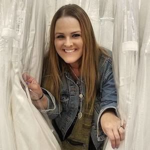 Meet your Posher, Brandi